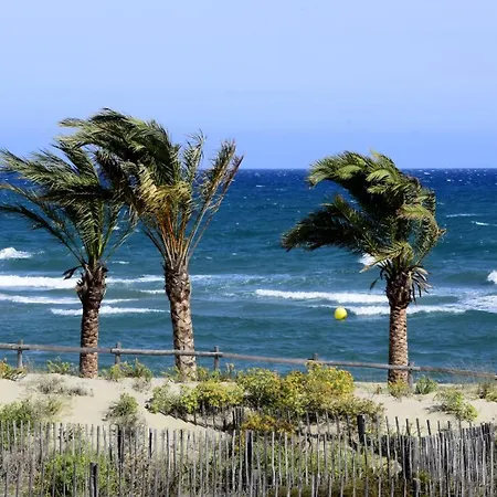 Les 2 Dauphins Alloggio in famiglia *