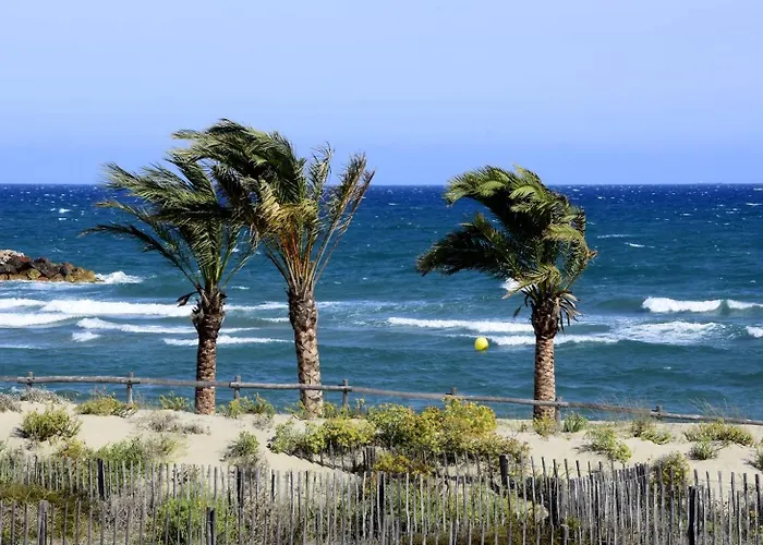 Les 2 Dauphins Privatunterkunft *